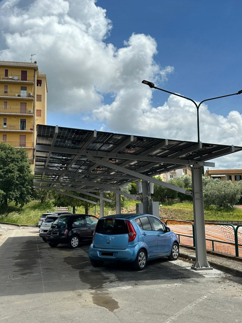 Ultimati i lavori per la nuova pensilina fotovoltaica a servizio del Bus elettrico